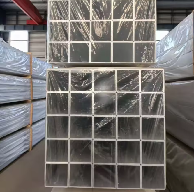 High Quality Aluminum Tube 6063 6061 Rectangular Square Round Aluminum Pipes