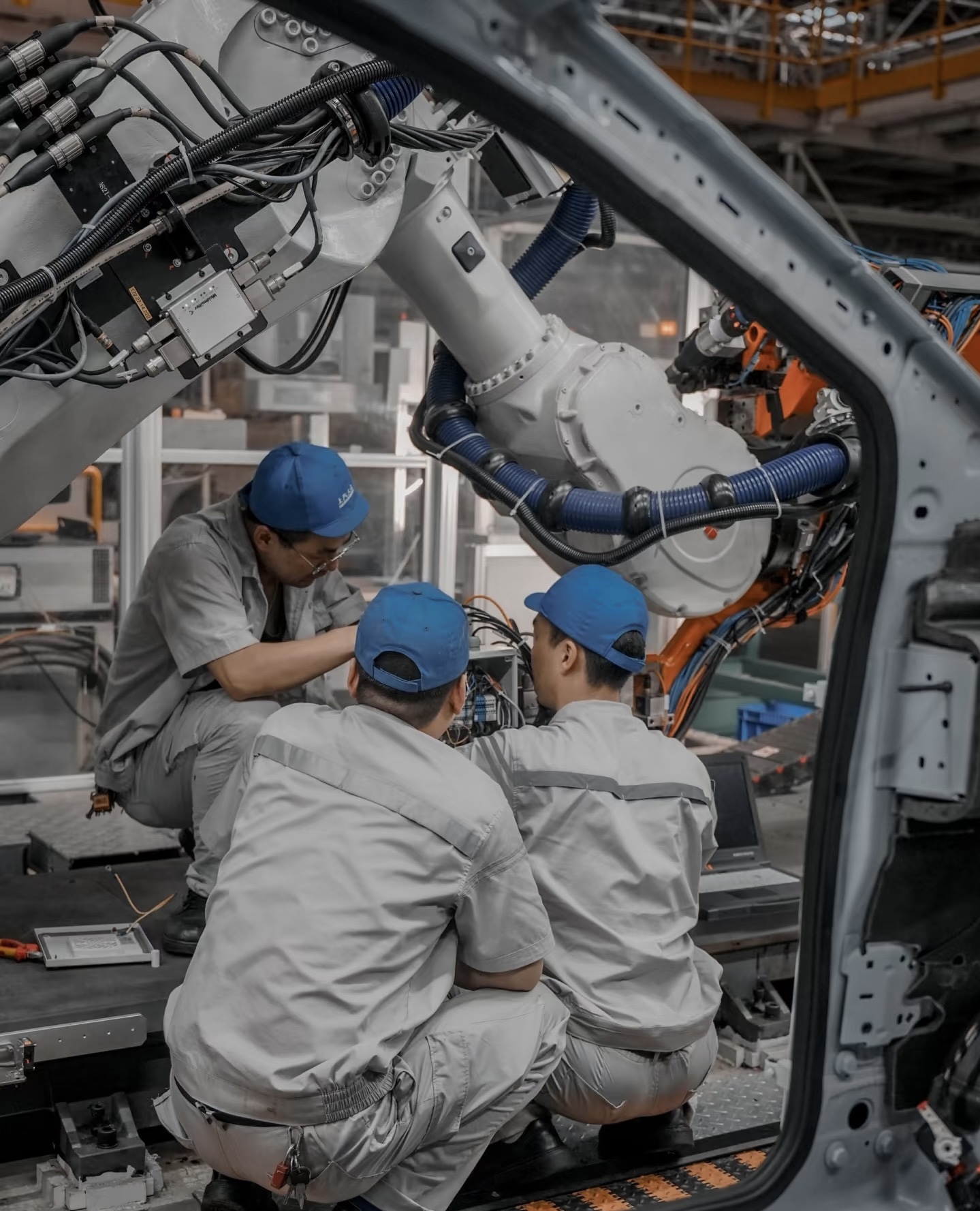 HaiHong Steel modern steel factory building – professional metal supplier and exporter