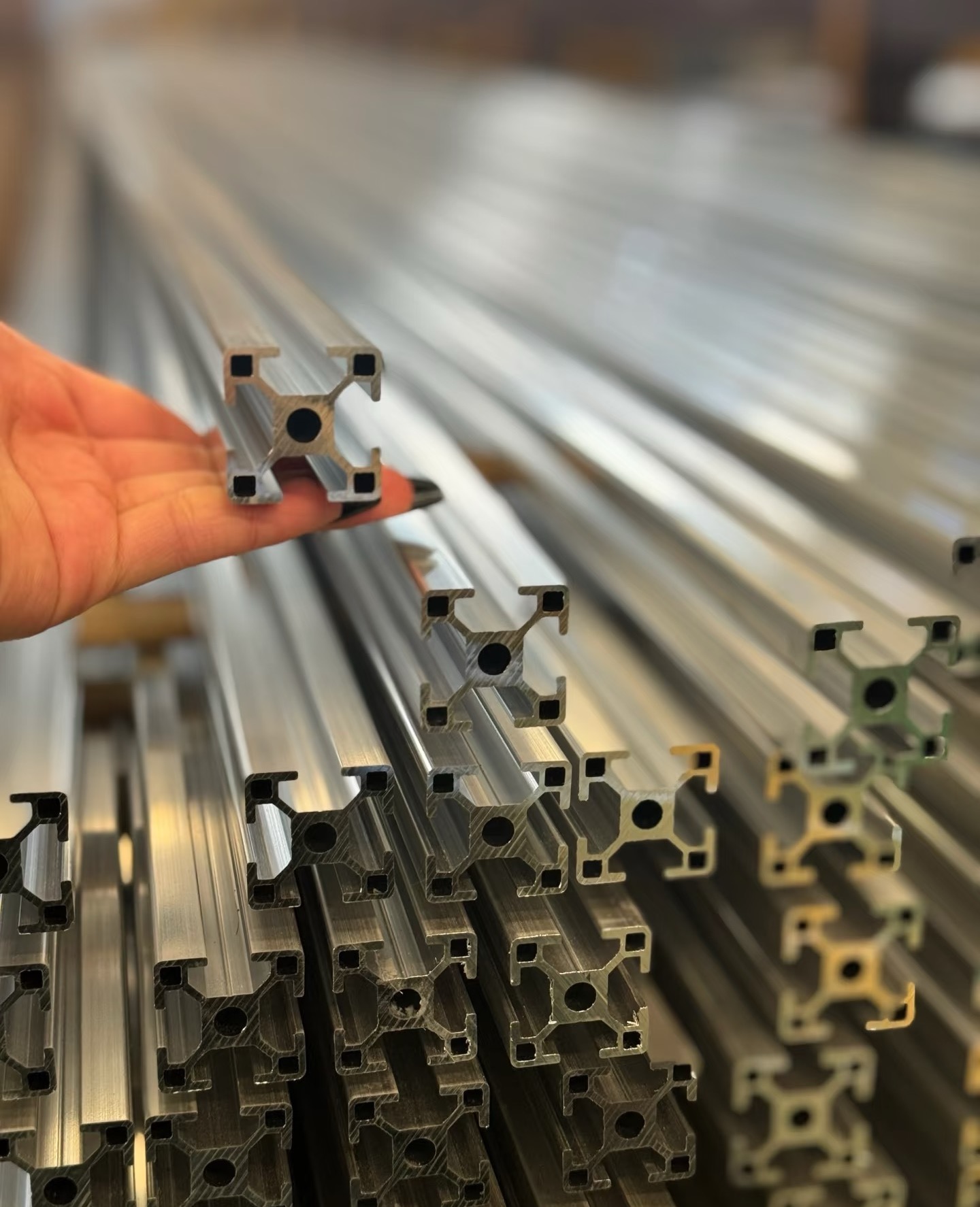 High-Strength Aluminum Profiles for Industrial & Architectural Applications | Professional Exporter