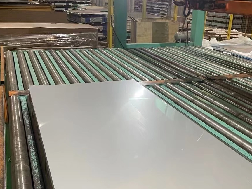 Premium Stainless Steel Plates for Industrial and Structural Applications | Global Supply