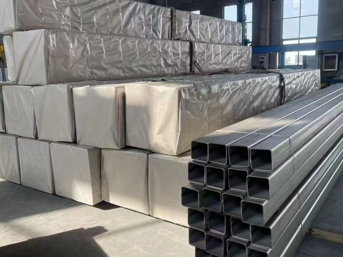 High-Quality Stainless Steel Pipes and Tubes | 304, 316L, Seamless & Welded Stainless Steel Pipe Manufacturer