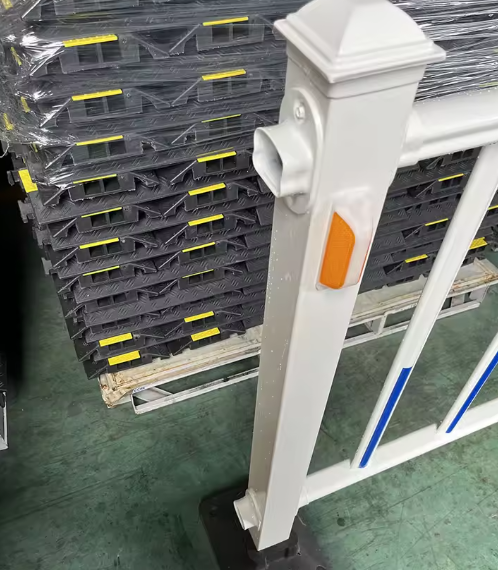 Galvanized Steel Traffic Guardrail Driveway Road Safety Barrier System